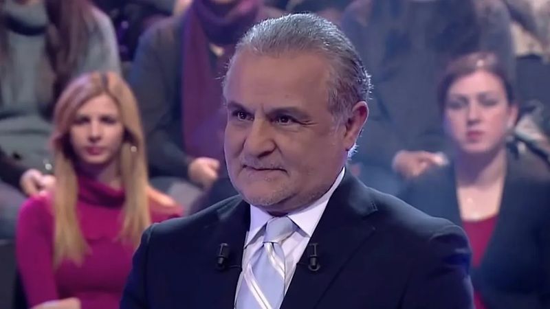 Ünlü şarkıcıdan tartışma yaratan "Kenan Işık" iddiası: Yıllardır geziyor 1